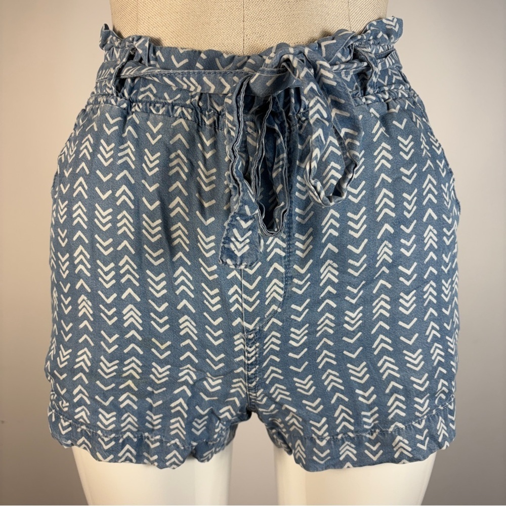 Thread + Supply High Waisted Paper Bag Lyocell Shorts Blue Arrow Pattern XS